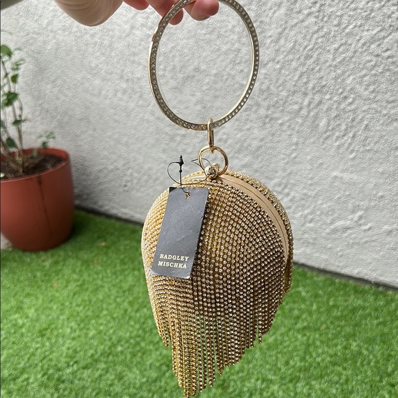 Badgley Mischka Gold Wristlet Clutch - Picture 5 of 6